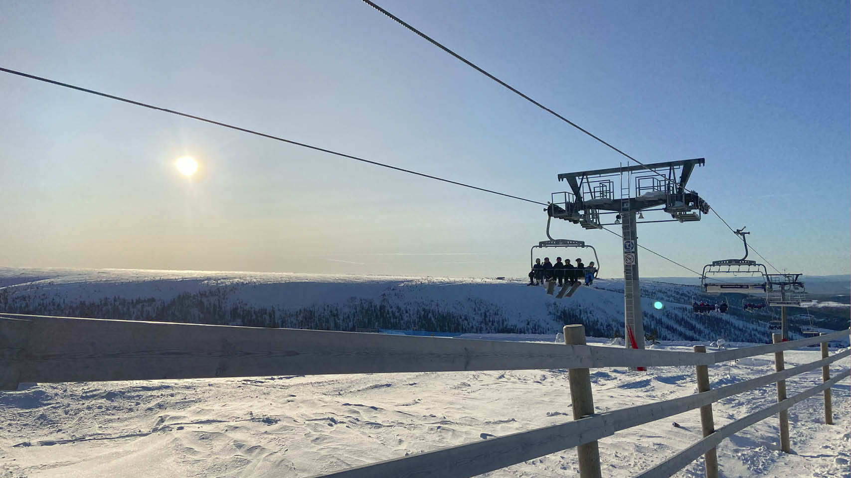 AffiliJet, som skapar och driver jämförelsetjänster, har jämfört liftkortspriserna för de populäraste svenska och norska skidorterna. Jämförelsen visar att liftkorten, eller skipassen som det också heter, kostar mest i Åre....