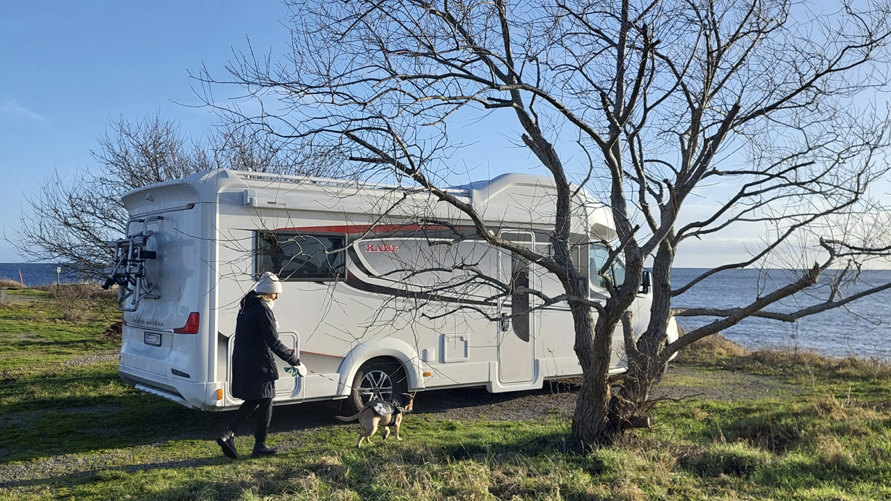 60-plussarna Anders och Jannicki Svanström bestämde sig för att köpa husbil i början på 2022. De hade sålt sitt stora hus på Värmdö, flyttat in till city och ville kunna...